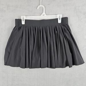 TNA Aritizia Black Pleated Preppy Activewear Tennis Skort Size Large